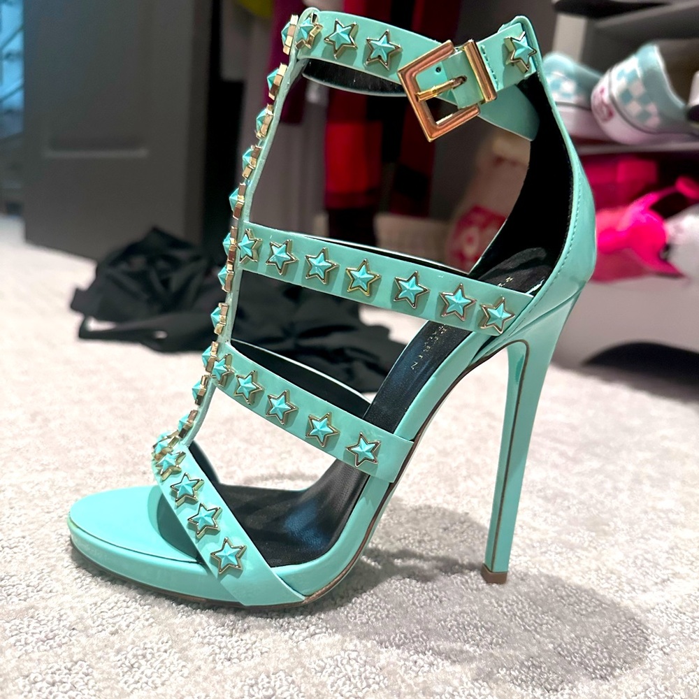 Brand New (tags still attached from store) PHILIPP PLEIN HEELS. Size 36/6. Offer